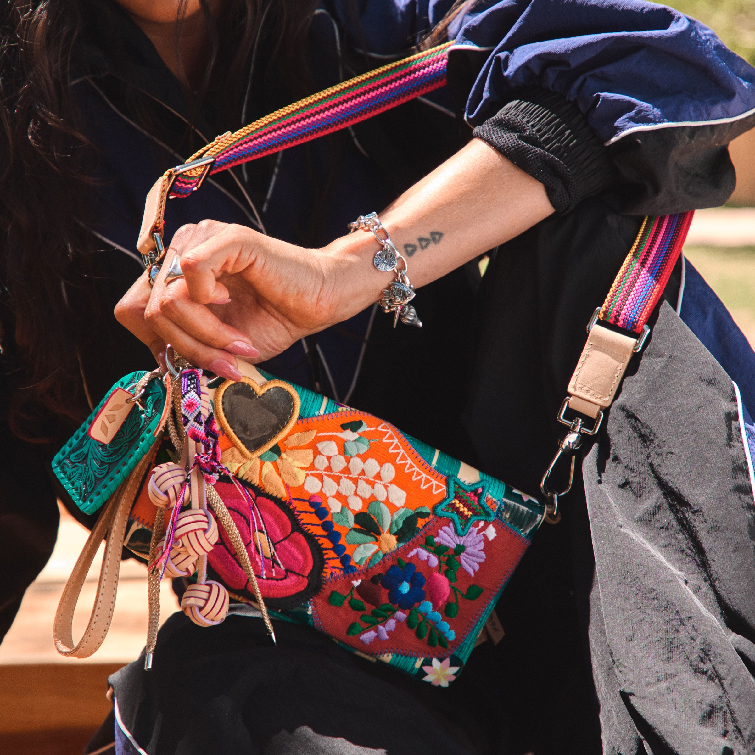 Dezi Uptown Crossbody - Image 3
