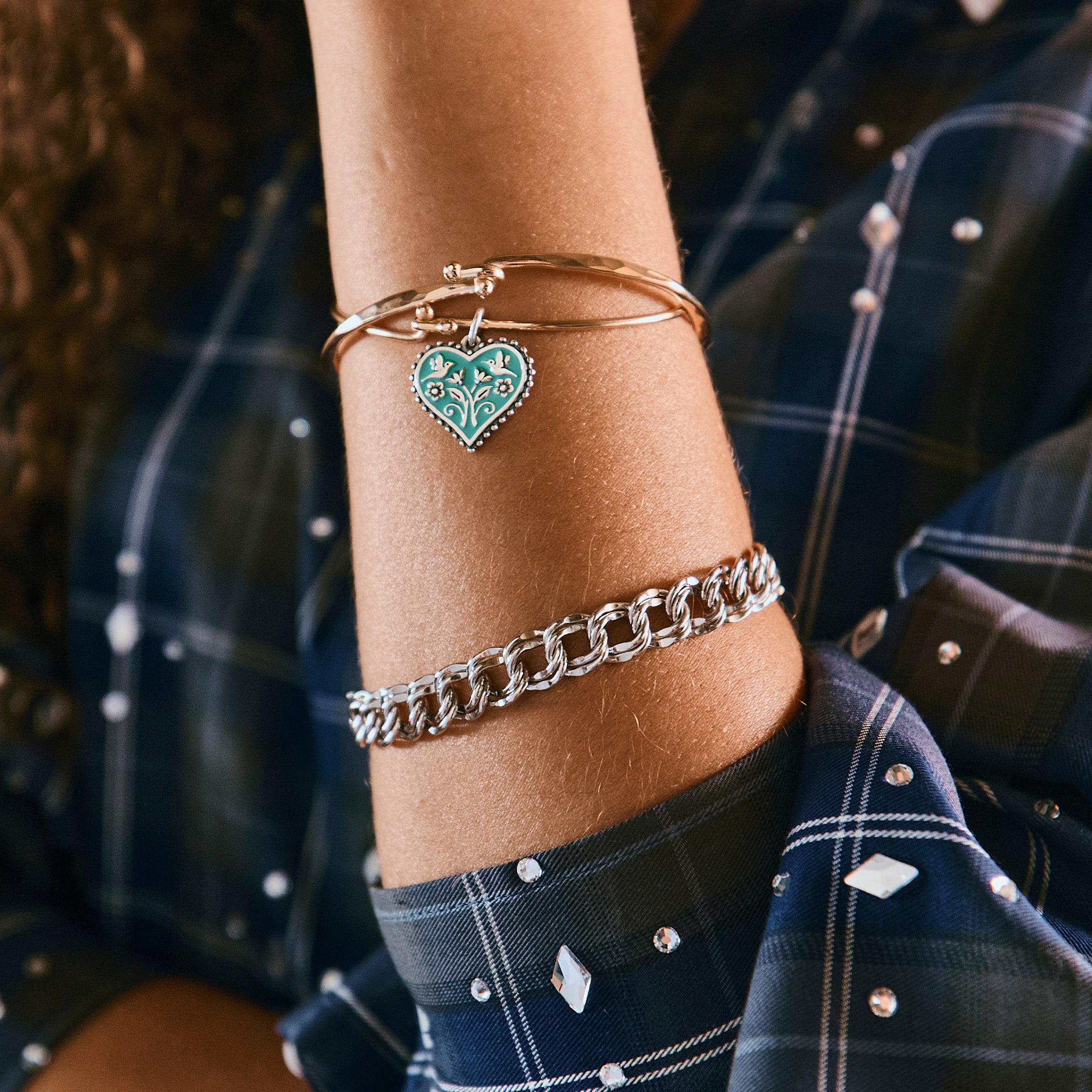 Enamel Teal Hearts in Bloom Charm - Image 4
